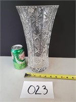 Beautiful Crystal 12" Vase (No Shipping)
