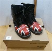 Dr. Martens 8 Hole Boots Size 7