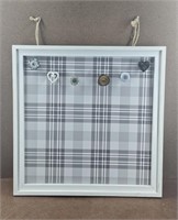 Framed Shabby Chic Style Jewelry Hanger