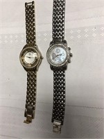 Lot of 2 women's watches,