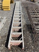 Aluminum Extension Ladder 30’