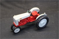 1/12th Ford 900 Series Tractor