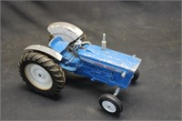 1/12th Ford 4000 Tractor