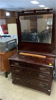 Vintage dresser w/mirror 40 1/2" x 19“ x 69"