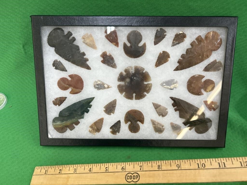 Selection of Arrowheads and points