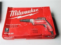 Milwaukee electric drywall screw gun - new