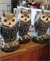 Battery operated owl decoys, set of 3