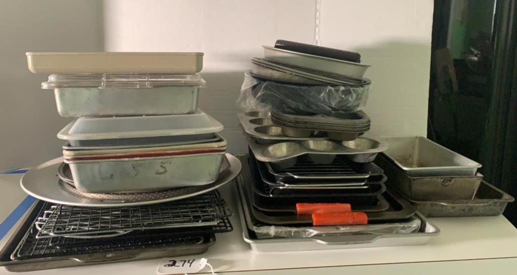 Assorted Bakeware