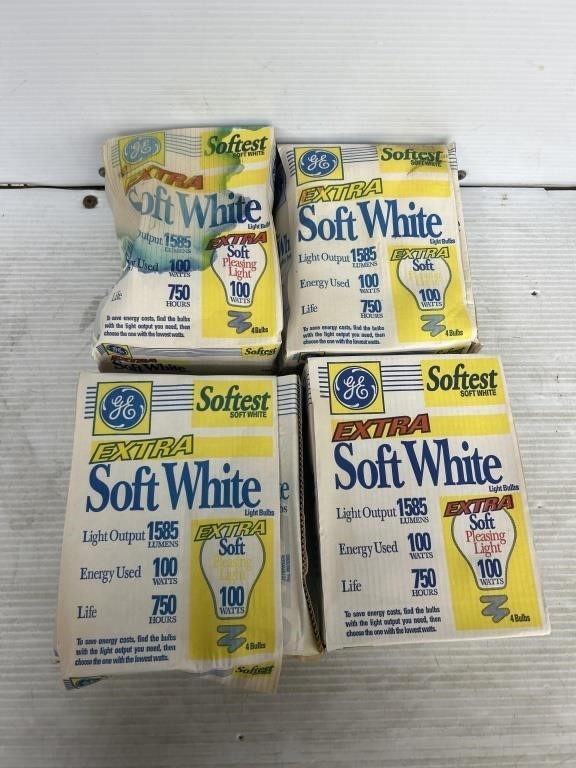 Extra soft white 100 watts bulbs 4 in each pack 4