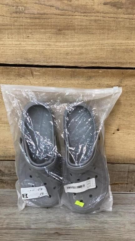 Adult water shoes size 43