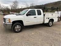 2012 Chevy 2500 Service Turck - Titled
