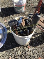 BUCKET OF MISC AIR TOOLS