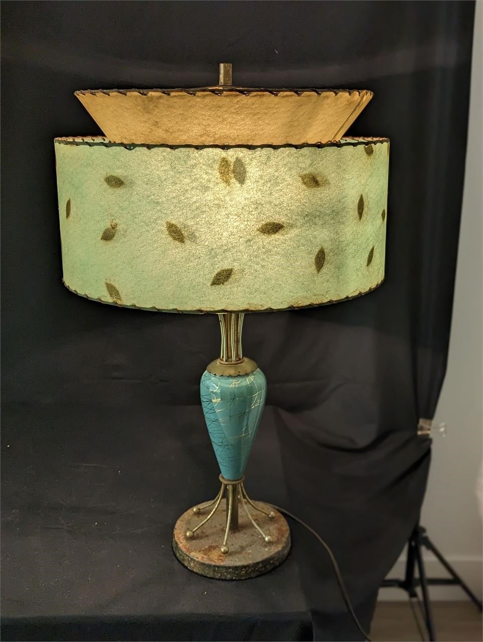 Mid Century Atomic Table Lamp