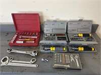 Mixed lot of socket sets and wrenches