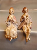 2 LEDGE FIGURINES MADE IN OCCUPIED JAPAN