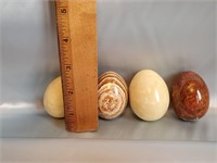 4 EGG SHAPED STONES/CRYSTALS NEUTRAL COLORS