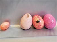 4 EGG SHAPED STONES/CRYSTALS PINKS