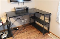 CORNER DESK 4WX3FT LONG