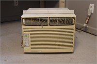 AIR CONDITIONER UNIT