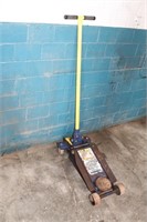 Winner Model RG350 3.5 Ton Garage Floor Jack