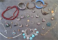 TRAY LOT ASSORTED COSTUME JEWELRY RINGS BRACELETS