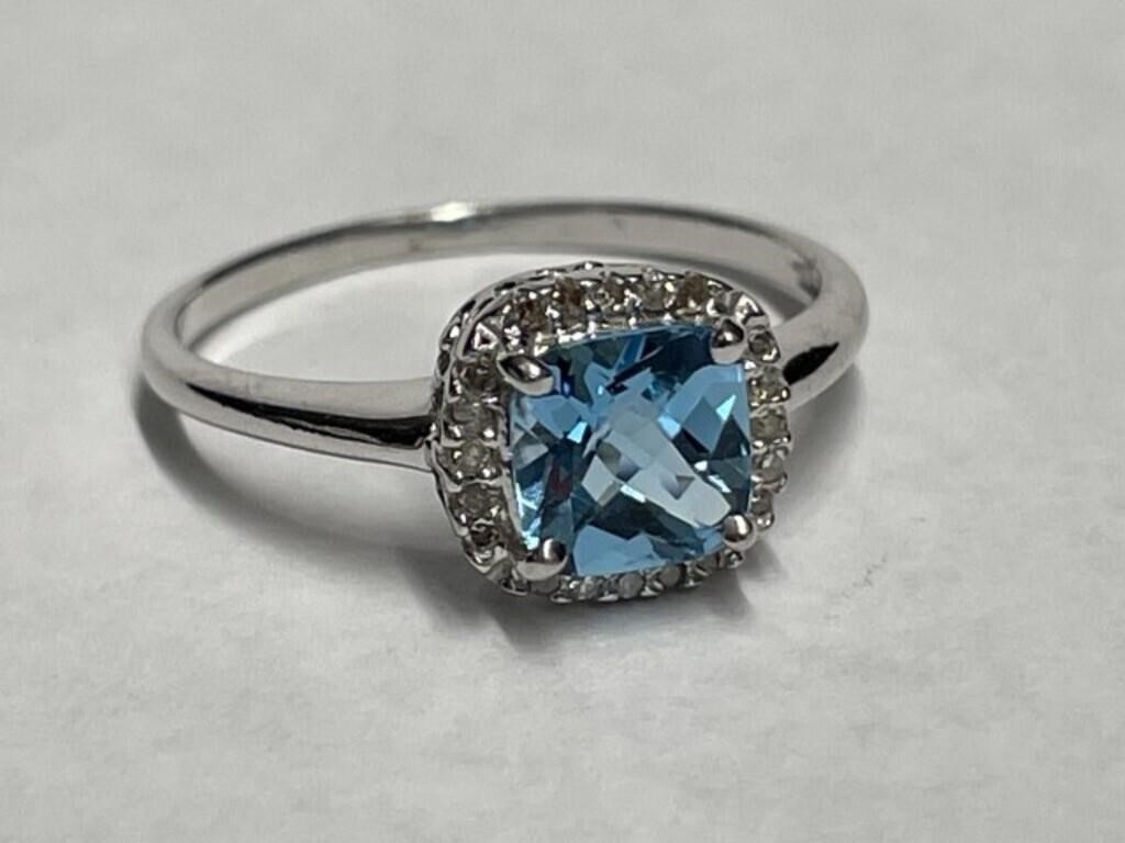 10 kt White Gold Blue Topaz and Diamond Halo