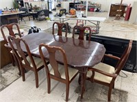 Dining Table w/ 6 Chairs