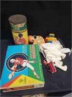 Group of vintage toys box lot