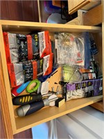 Drawer Contents: Tools/Hardware