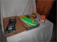 3 Trays vintage toys-Batmobile, plastic boats