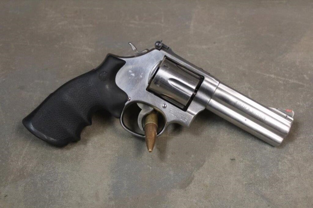 Smith & Wesson 686-6 DDD8025 Revolver .357 Magnum