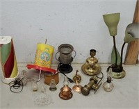 Group of miscellaneous lighting including part of