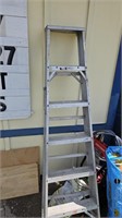 6' aluminum  ladder