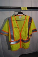 NEW Kishigo MEDIUM Short Sleeve Safety Vest