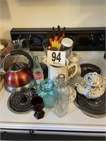 Misc. Glass and Kettle