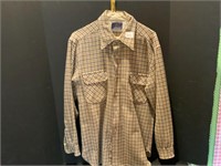 Plaid Pendleton Button Up Shirt Men's Large