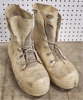 US Military Bunny Boots, Men's 10