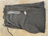 Nike jogging pants size 2xl