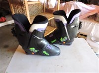Size 11 Nordica Ski Boots