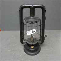 Clipper Antique Barn Lantern