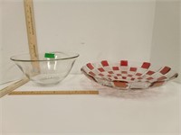 2 Glass Fruit/Serving Bowls