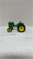 John Deere 
Toy Tractor Times 1990