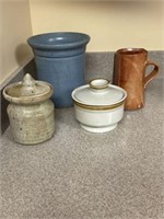 4 PC stoneware lot