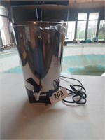 Kennmore 30 cup coffee urn with cord and innards