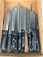 Flat box of kitchen knives