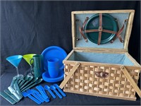 Picnic basket- some wear on it