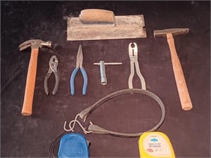 Estate Lot Of Hand Tools, Tape Measures.