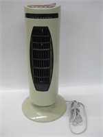 Wexford 22" Tall Tower Fan - Powers Up