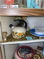 tea kettle hourglass contents of 1 shelf