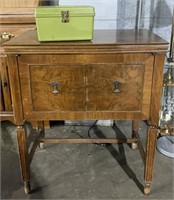 (EF) Sewing Cabinet with Kenmore Sewing Machine